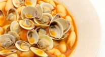 Alubias con almejas